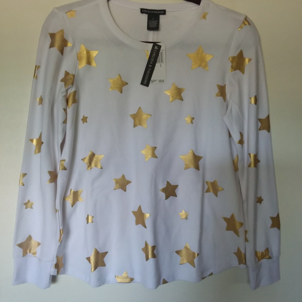 CHELSEA & THEODORE ladies top in size small.  NEW with tags.